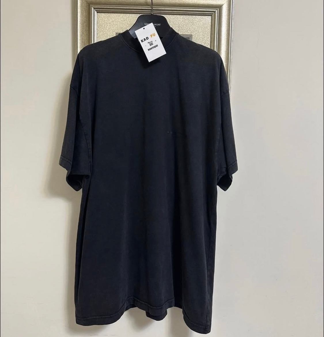 Balenciaga水洗灰Strike Tee
