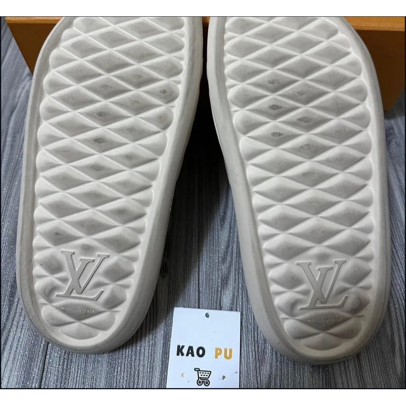Louis Vuitton Waterfront 拖鞋