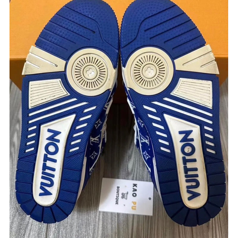 Louis Vuttion Trainer藍色老花植絨