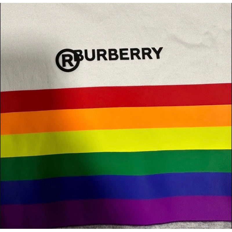 Burberry 彩虹拼接 Logo Tee