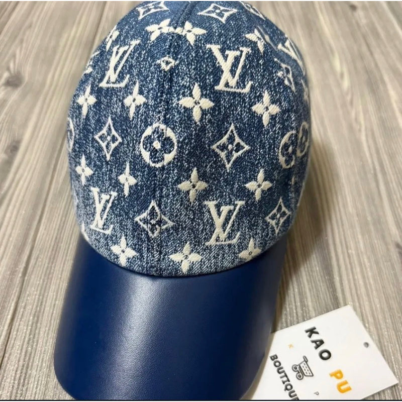 Louis Vuitton 渲染老花 Dad Hat
