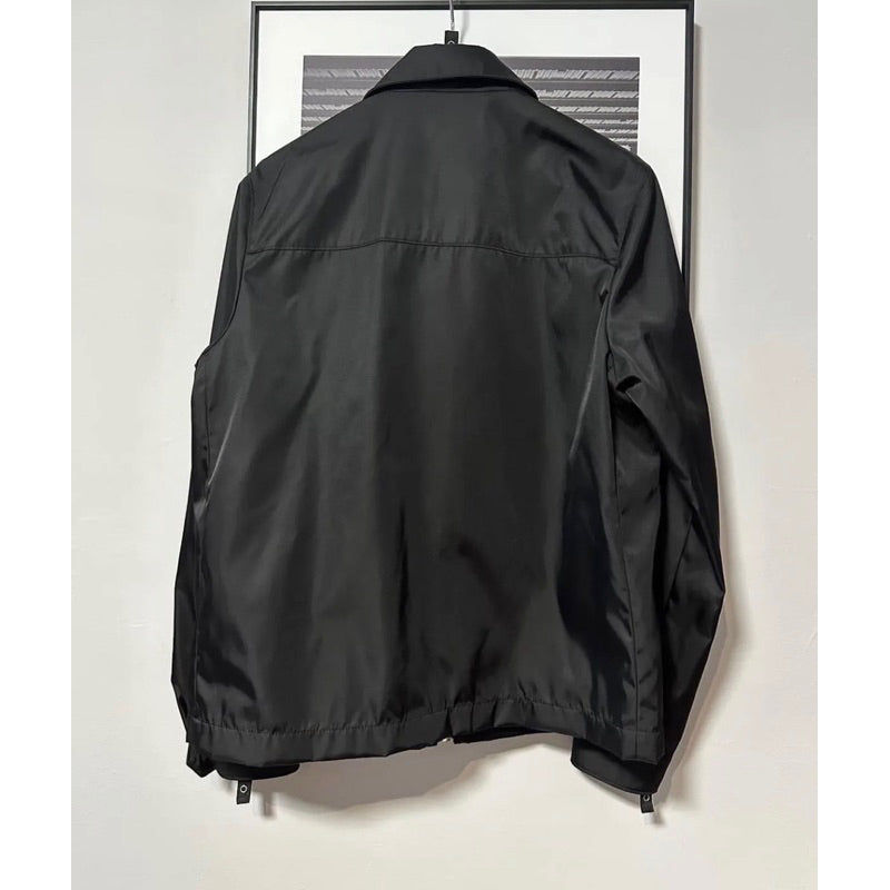 Prada 尼龍教練外套