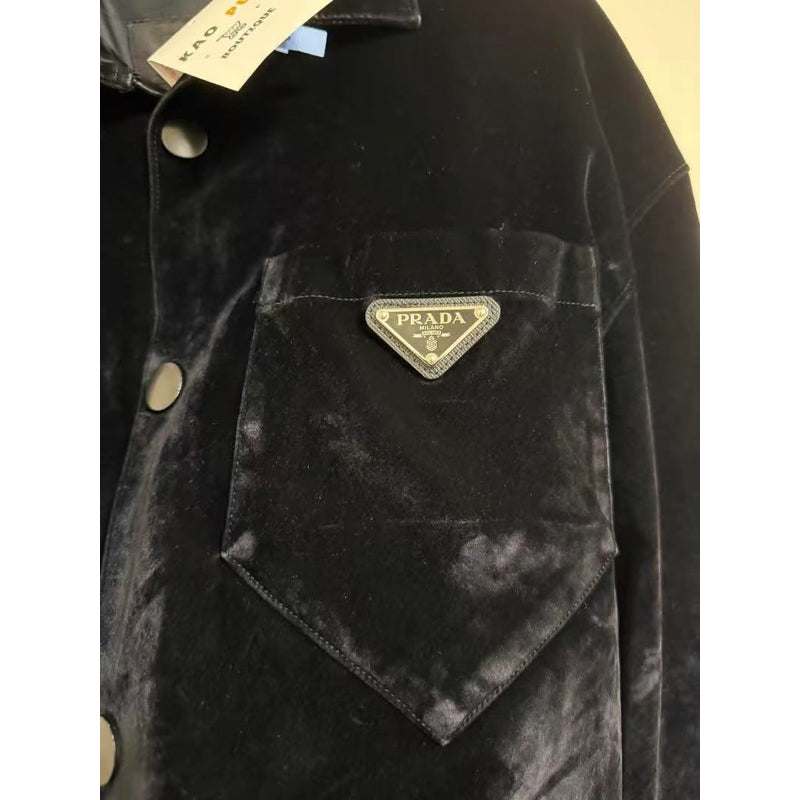 Prada鐵牌絲絨襯衫外套