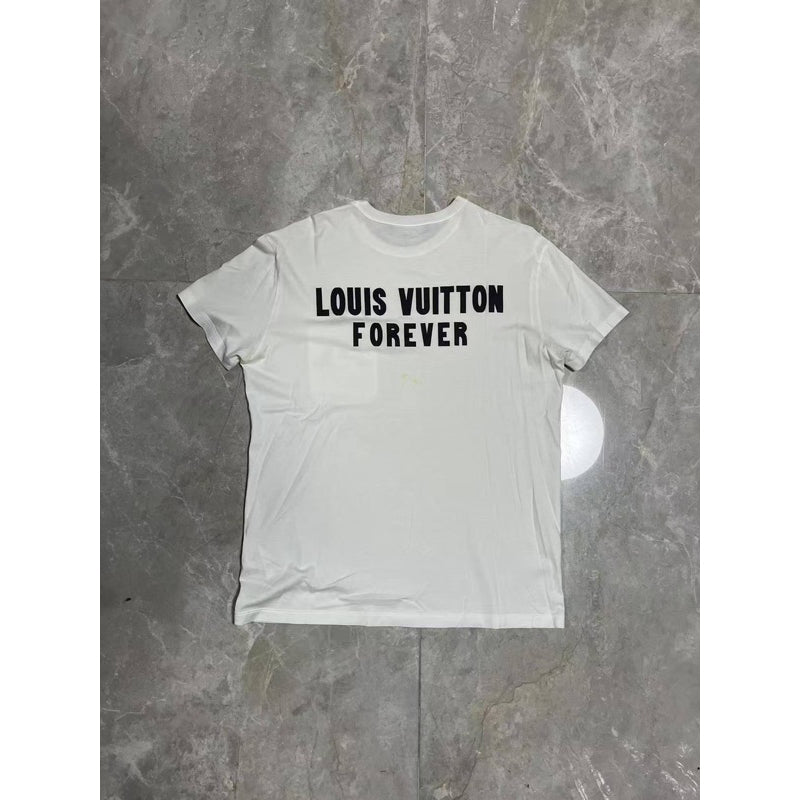 Louis Vuitton 倒Logo 口袋Tee