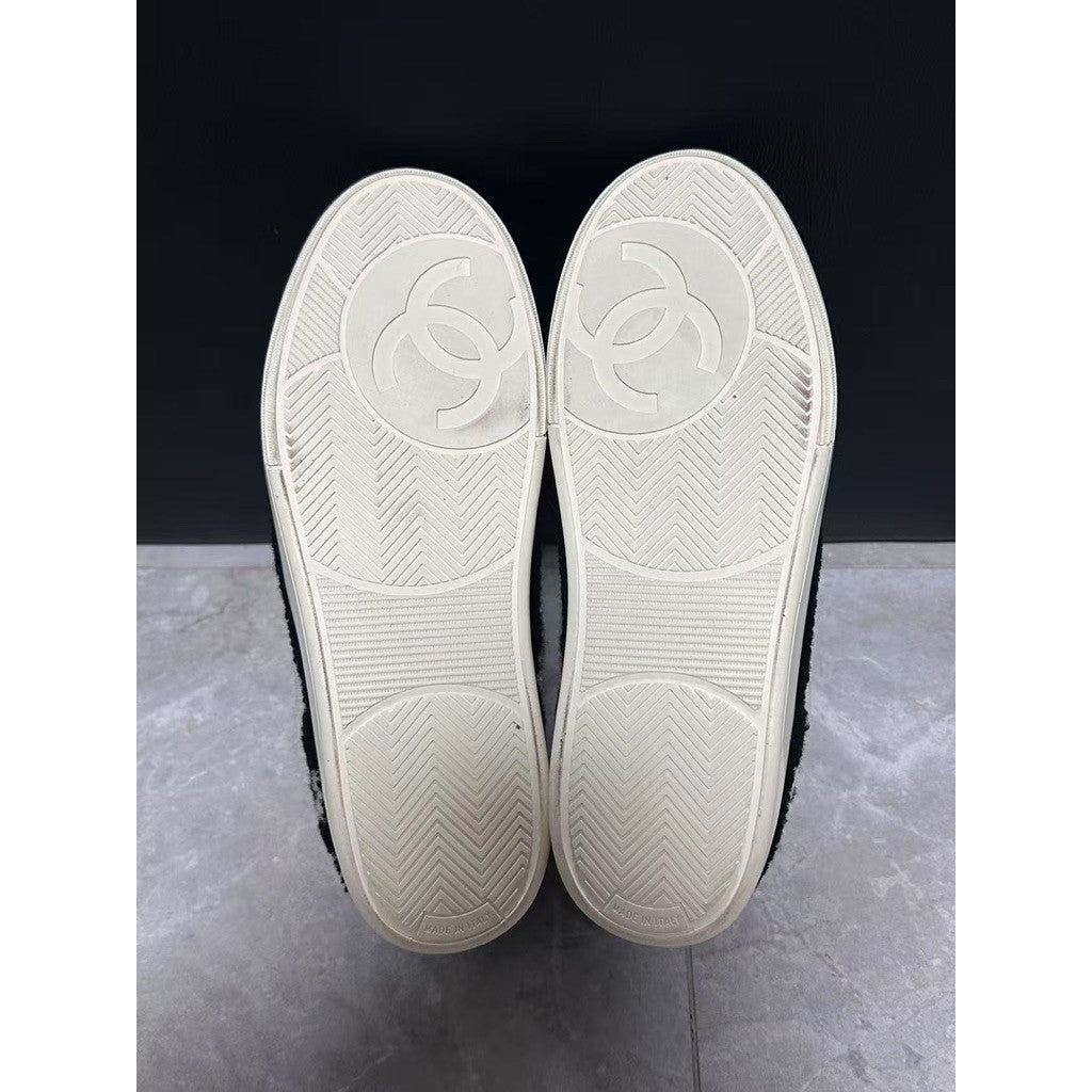 Chanel 刷毛高筒Sneakers