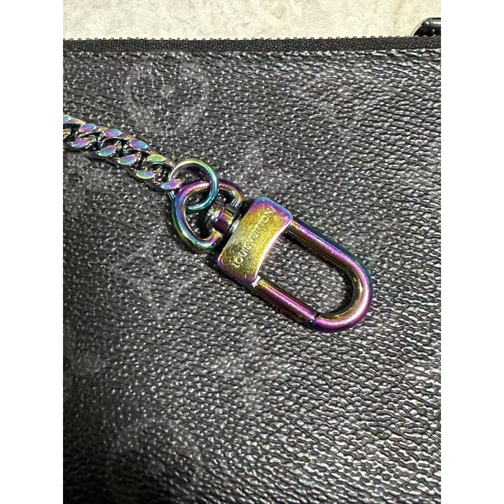 Louis Vuitton x Fragment 手機包