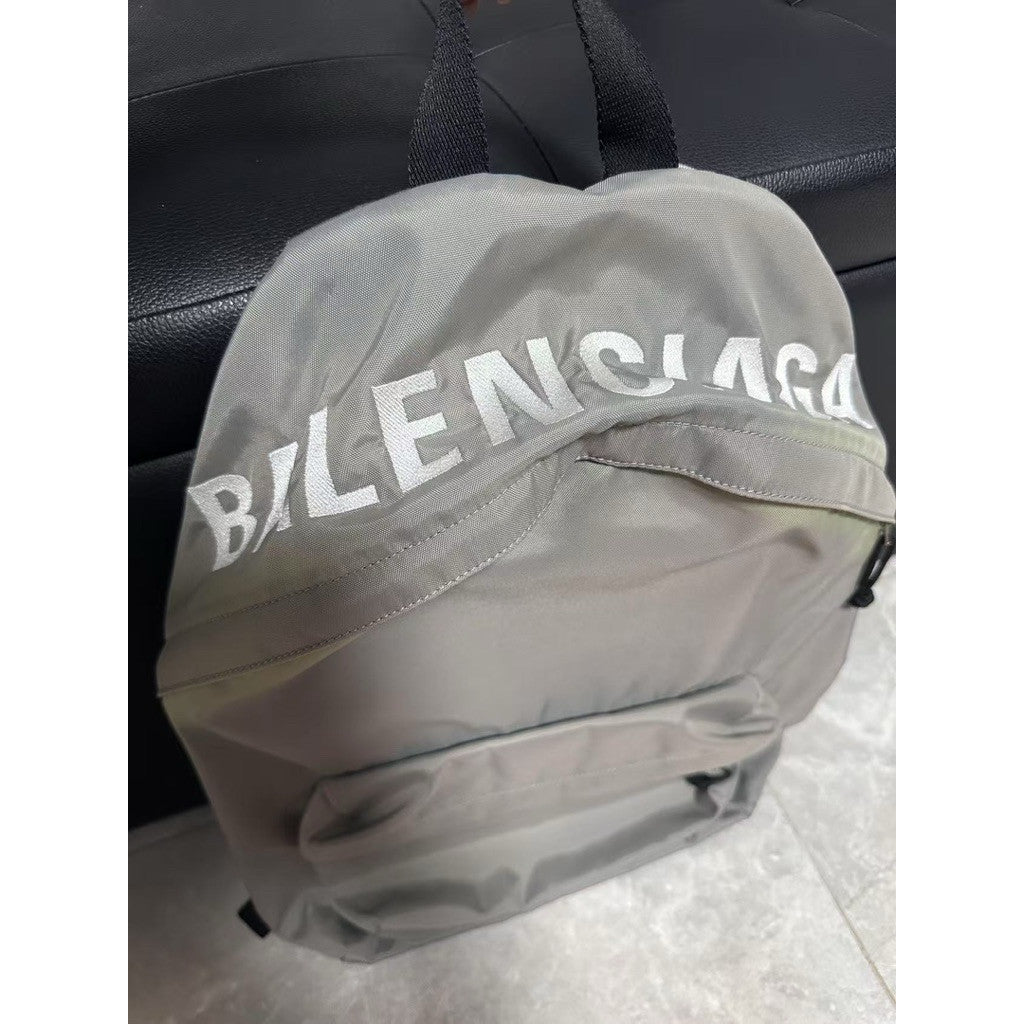 Balenciaga 後背包