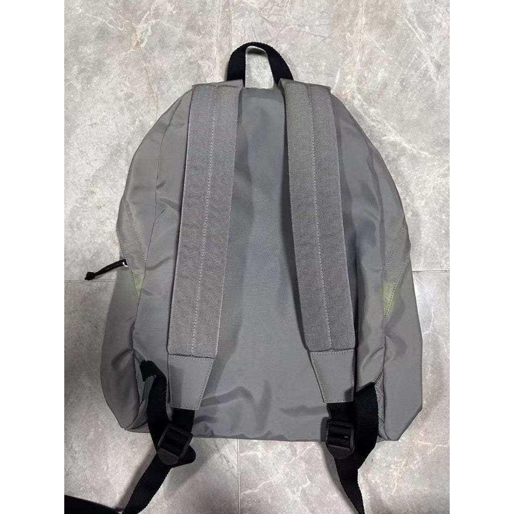 Balenciaga 後背包