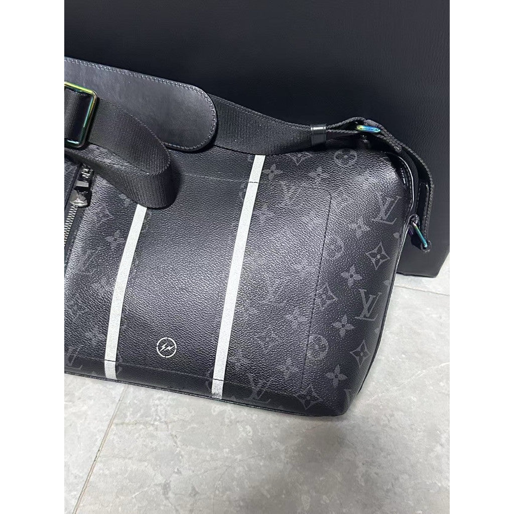 Louis Vuitton Fragment Apollo 單肩包