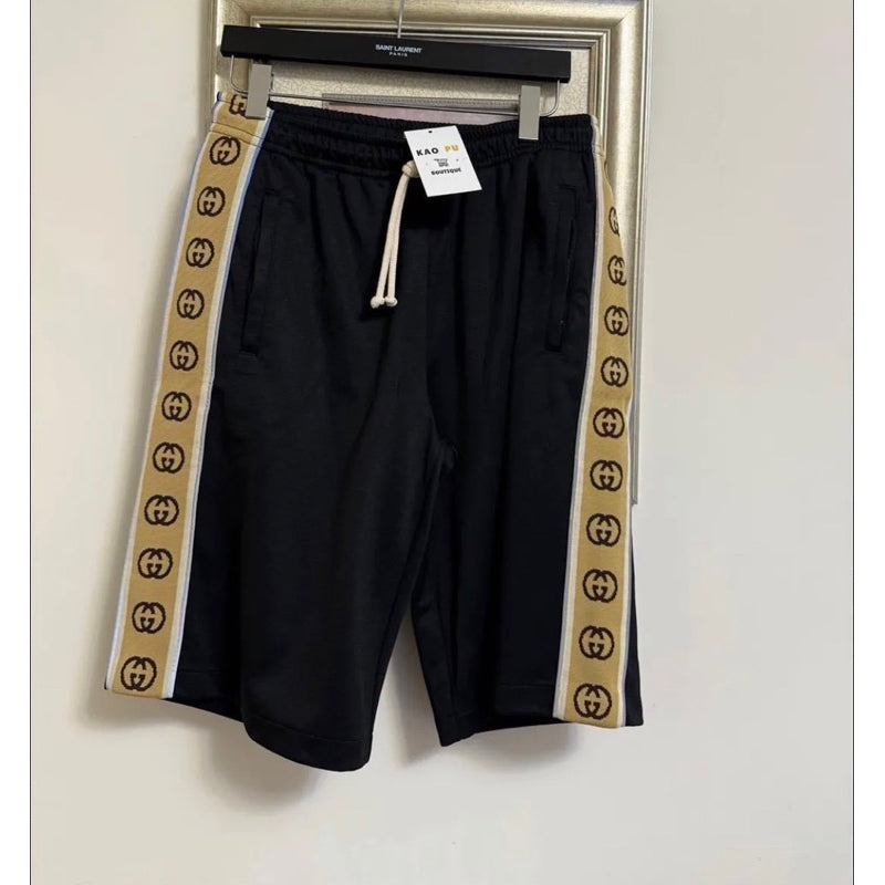 Gucci 校服短褲