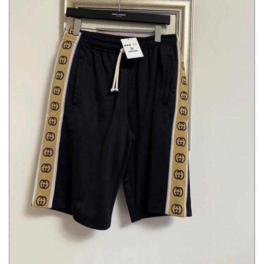 Gucci 校服短褲