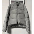 Balenciaga C shape 秀場羽絨外套