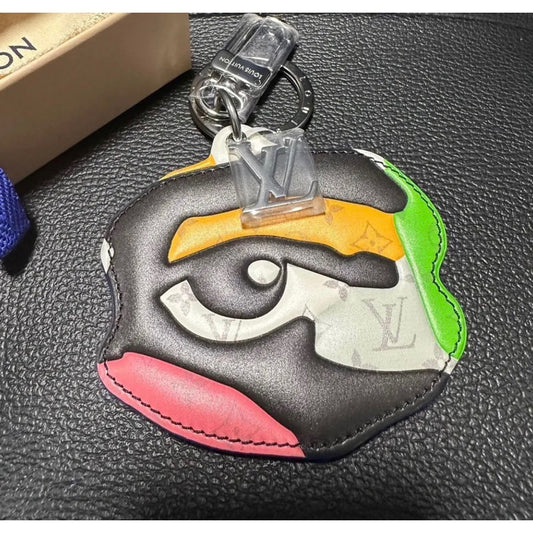 Louis Vuitton  秀款滿版老花 Keychain