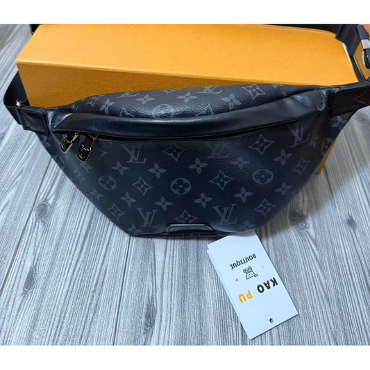 Louis Vuitton 新款晶片黑老花腰包