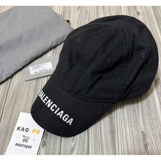 Balenciaga 帽沿Logo Dad Hat