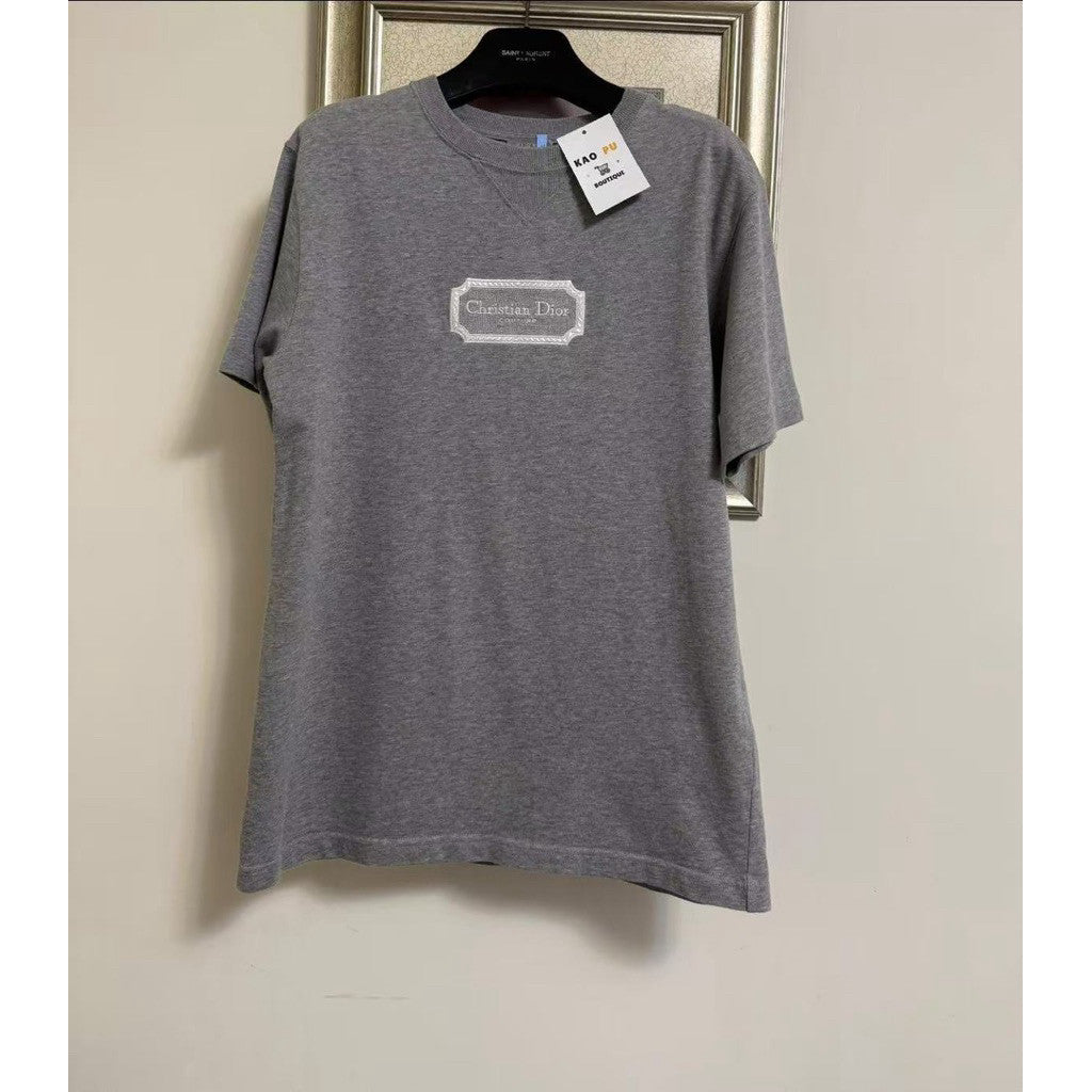 Dior 灰色Couture刺繡方牌Logo Tee