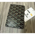 Goyard 黑棕色對折護照夾