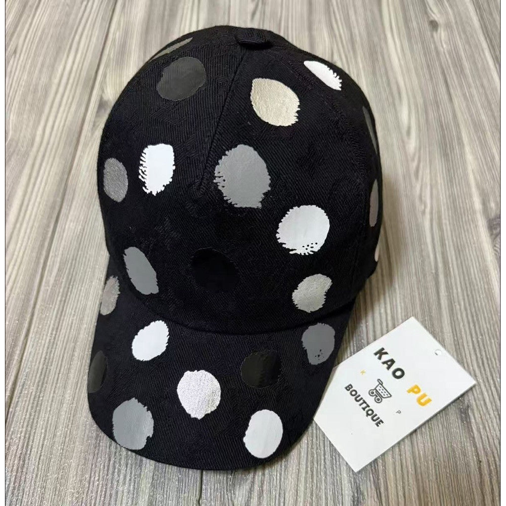 Louis Vuitton 聯名黑白波點老花Dad Hat