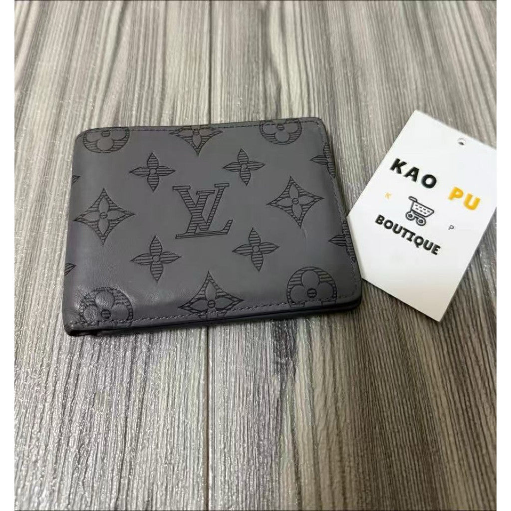Louis Vuitton 灰色皮革滿版老花對折皮夾M81383（請先確認商品描述謝謝）