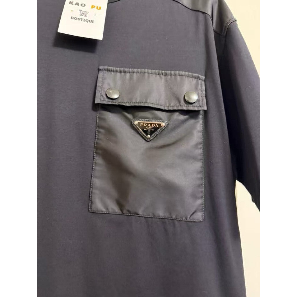 Prada黑色拼接鐵牌口袋Tee（請先確認商品描述謝謝）