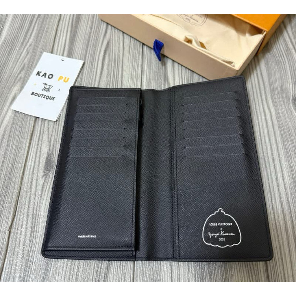 Louis Vuitton 聯名黑白波點老花拉鏈長夾M81932（請先確認商品描述謝謝）