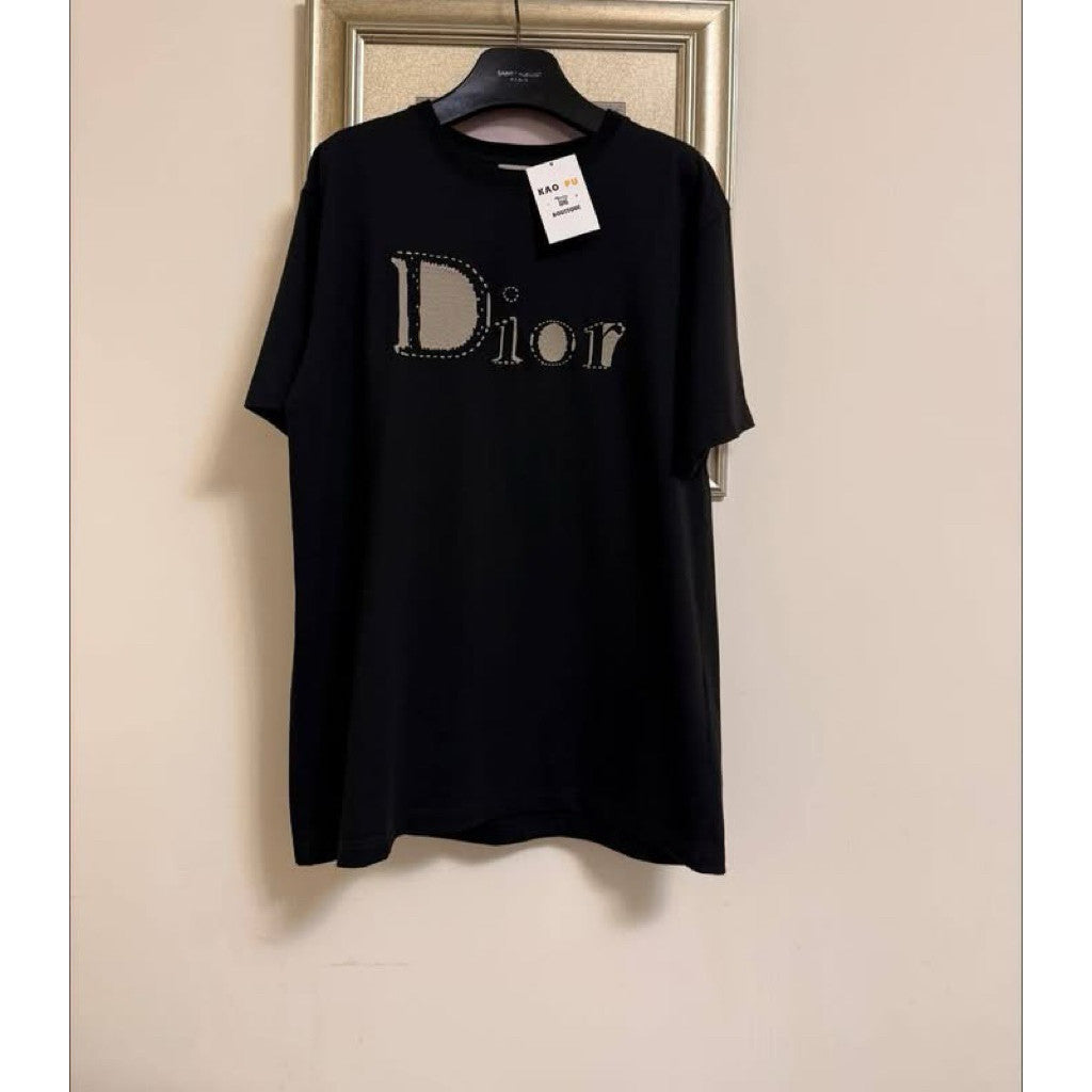 Dior 黑色胸前刺繡Reverse Logo Tee（請先確認商品描述謝謝）