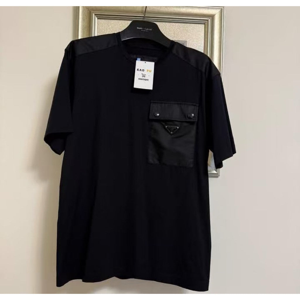 Prada黑色拼接鐵牌口袋Tee（請先確認商品描述謝謝）