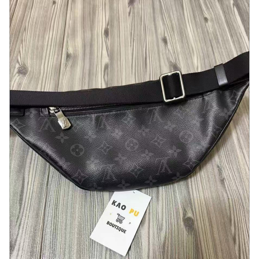 Louis Vuitton 新款晶片黑老花腰包 M46035（請先確認商品描述謝謝）